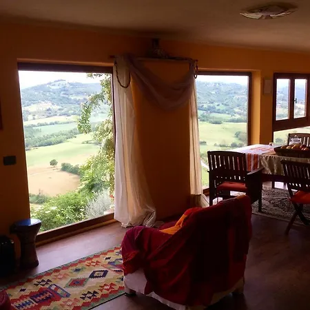 Frühstückspension Il Borgo Sulla Collina Civitella Benazzone